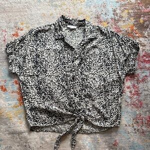 beachlunchlounge Black and White Button Down Shirt